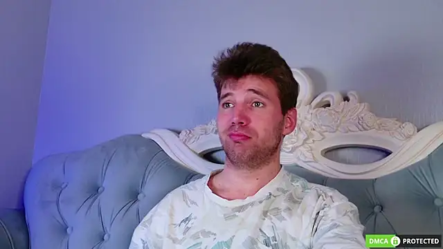 Онлайн чат XXX ArthurWhitee