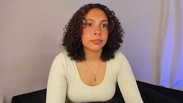 ViolettaMiller_のライブXXXチャット