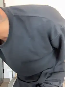 NV-1: вебкам-шоу