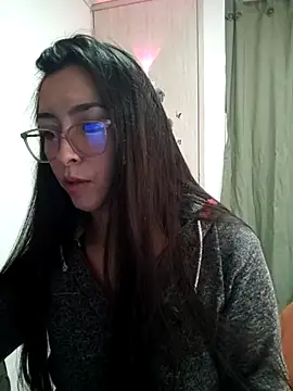 Ma_Alcazar élő XXX-chatje