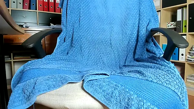 Show modela leccaleccafiga na web-kameri