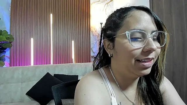 Pertunjukan Kamera Web Sharon_rhodes_