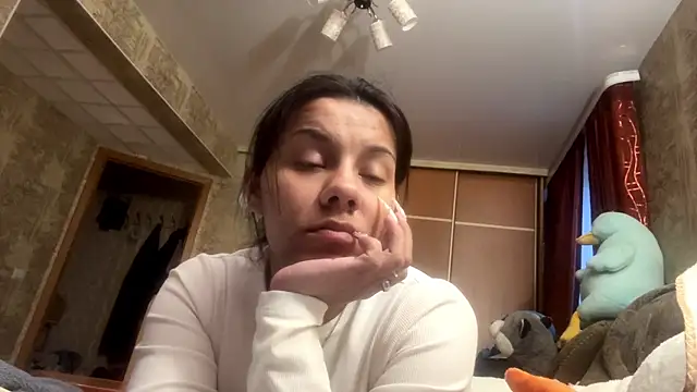 Daisyrtl élő XXX-chatje