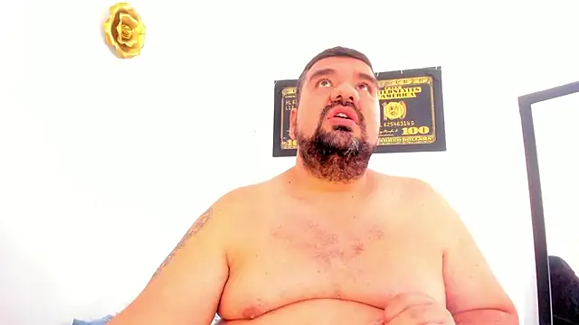 horus_gil's Live XXX Chat