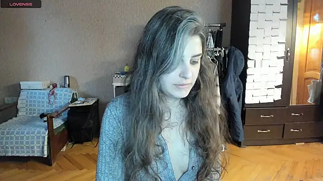 _Roselina_'s Live XXX Chat