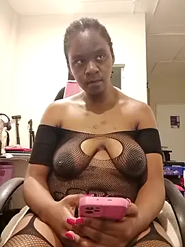 princess-boobz 即時 XXX 聊天