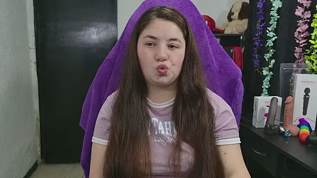 Chatroom XXX en direct de ann_bronw