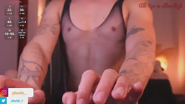 Pokazy przed kamerką – DavidC_