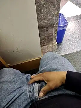 Pokazy przed kamerką – joaquinvaladez