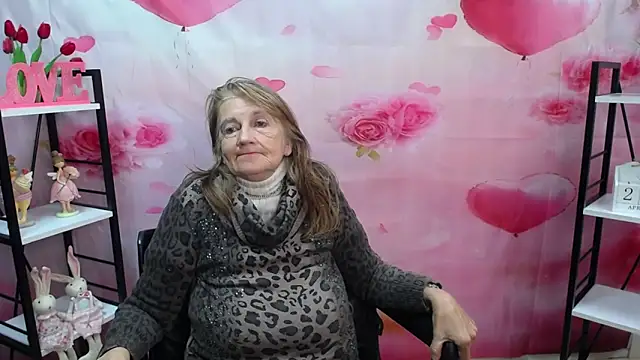 AliceWriter Adlı Modelin Canlı XXX Sohbeti