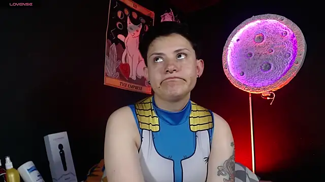 girl_intense444 élő XXX-chatje