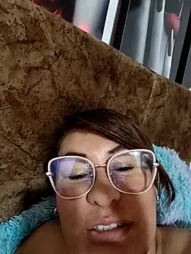 Chat +18 de AlexxiaaMat ao vivo