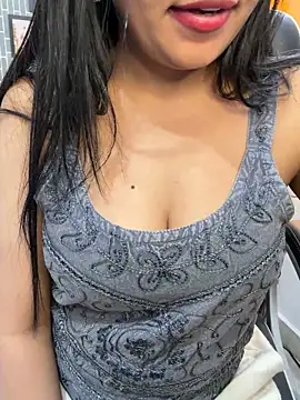 Chat XXX en directo de escape_with_me