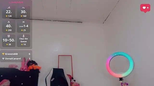 Oriana_braom Chat XXX in diretta