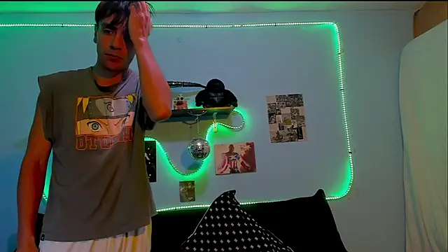 XXX chat uživo modela Lord_Apolo