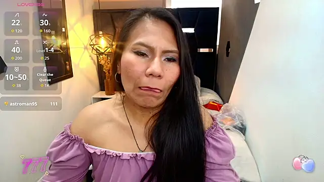 Živý XXX chat Keyla_Brunette_
