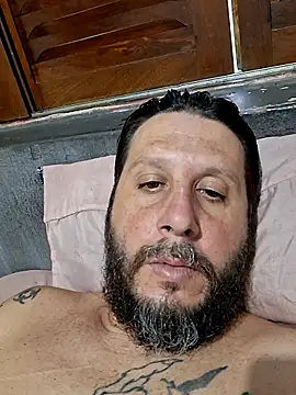 Chat +18 de Paizinhomau ao vivo