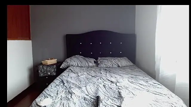 Chat XXX Live Emilia_1995