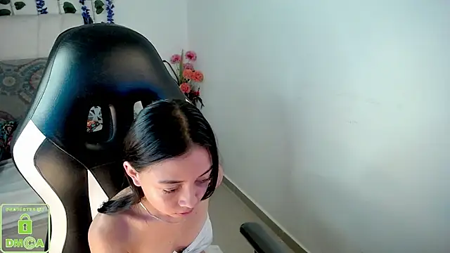 Czat XXX na żywo – NathaliaSweet_11