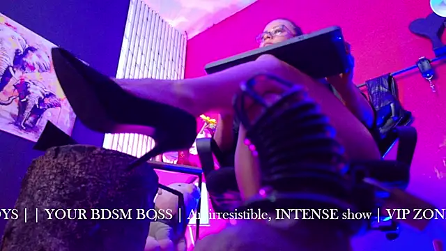 MistressSlut1 Webcamshow