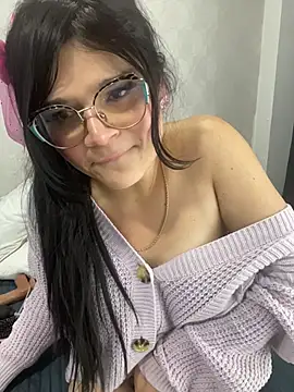 dayis_butera Show in webcam