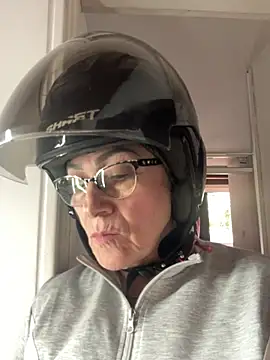 Sexytaty2022 webcam show