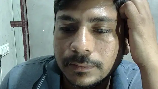 Asv1994 Adlı Modelin Canlı XXX Sohbeti