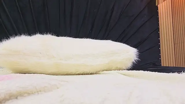 Megan-Horney- Chat XXX in diretta