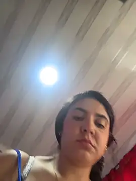 Chat XXX ao vivo de Miaa_Laurent