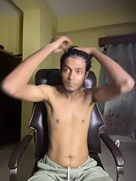 thecatfishh Adlı Modelin Canlı XXX Sohbeti