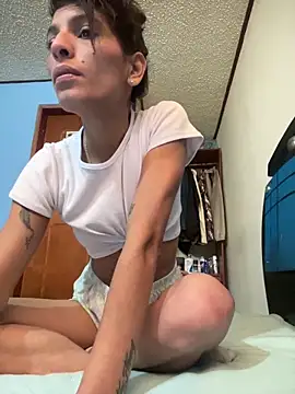 ImCrazzy live XXX chat