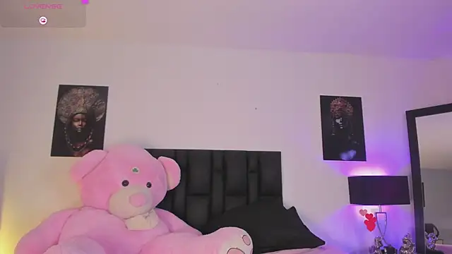 SaradaParker live XXX chat