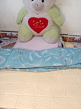 Zuzu-Asia Show Webcam