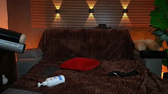 XXX chat uživo modela _EUFRATES_