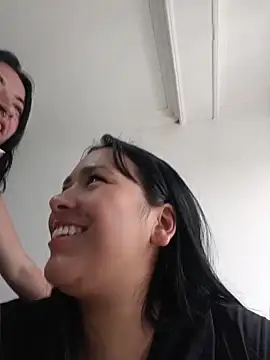 Chat +18 de Karla__Morrison ao vivo