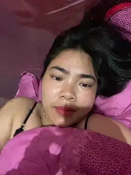 Girlsexxy-excitef 网络视讯表演