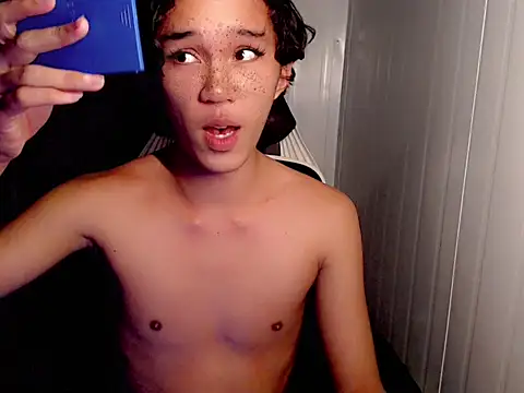 urnaughty_paul's Webcam Show