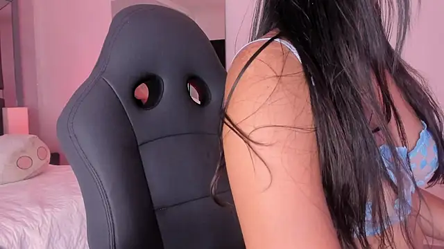 Онлайн чат XXX Radiant_Naomi