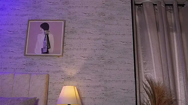 HoneyMollyX's Live XXX Chat