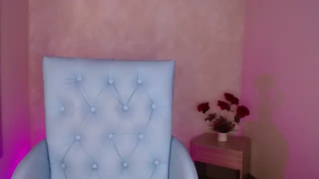 Chat XXX ao vivo de Dora__26