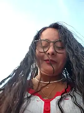 bellapaty's Live XXX Chat