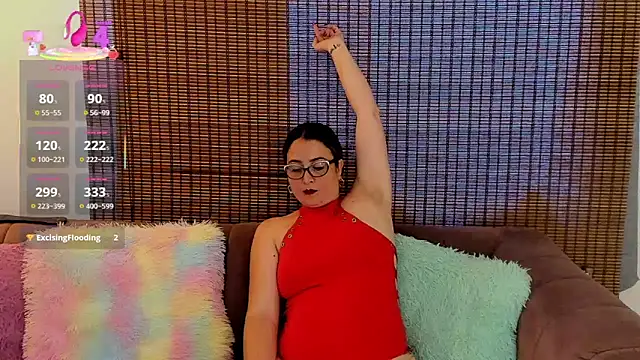 ariana_cross 即時 XXX 聊天