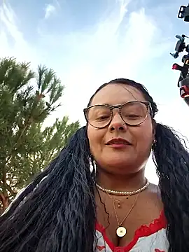 bellapaty live XXX chat