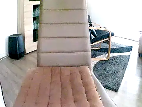 lattenjo élő XXX-chatje