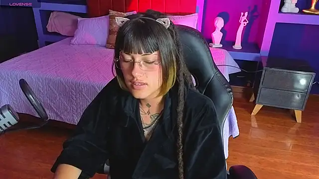 แชท XXX สดของ _sharlotte777