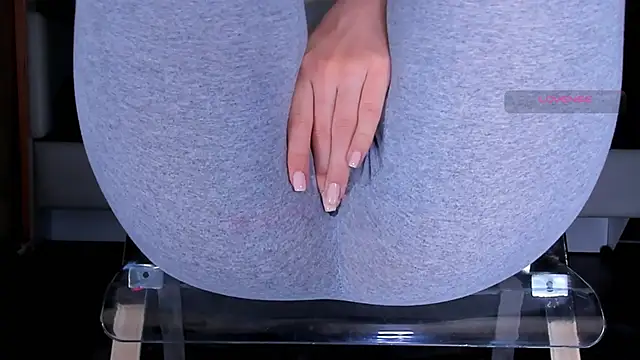 Cameltoe_squirt_inPants live XXX chat