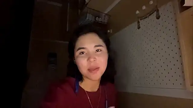 แชท XXX สดของ JennyCarpenter