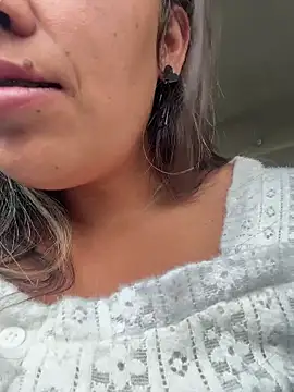 LIZ-06_ live XXX chat