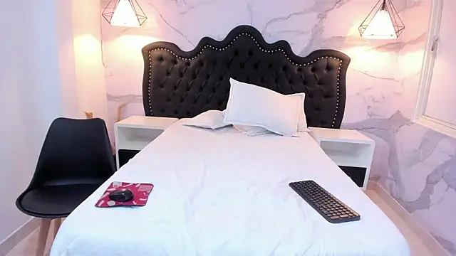 Chat XXX Live AMY_BIGTITS