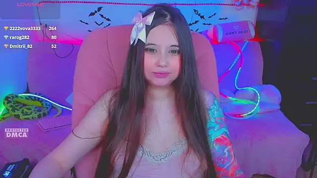 Chatroom XXX en direct de Lolisuccub